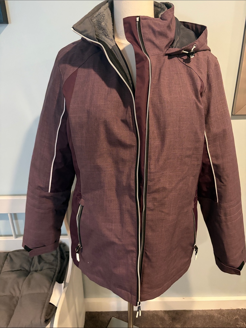 Like new ski jacket